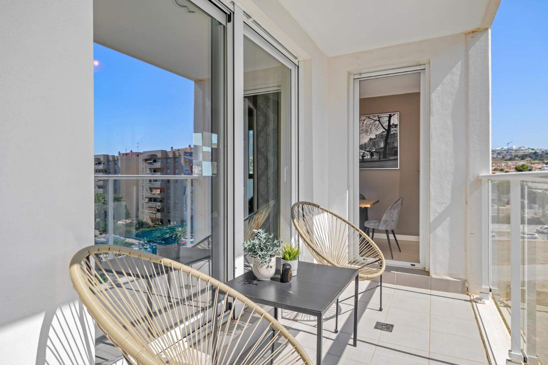 Luxury New Apartment City Center Estepona - Private Parking Buitenkant foto