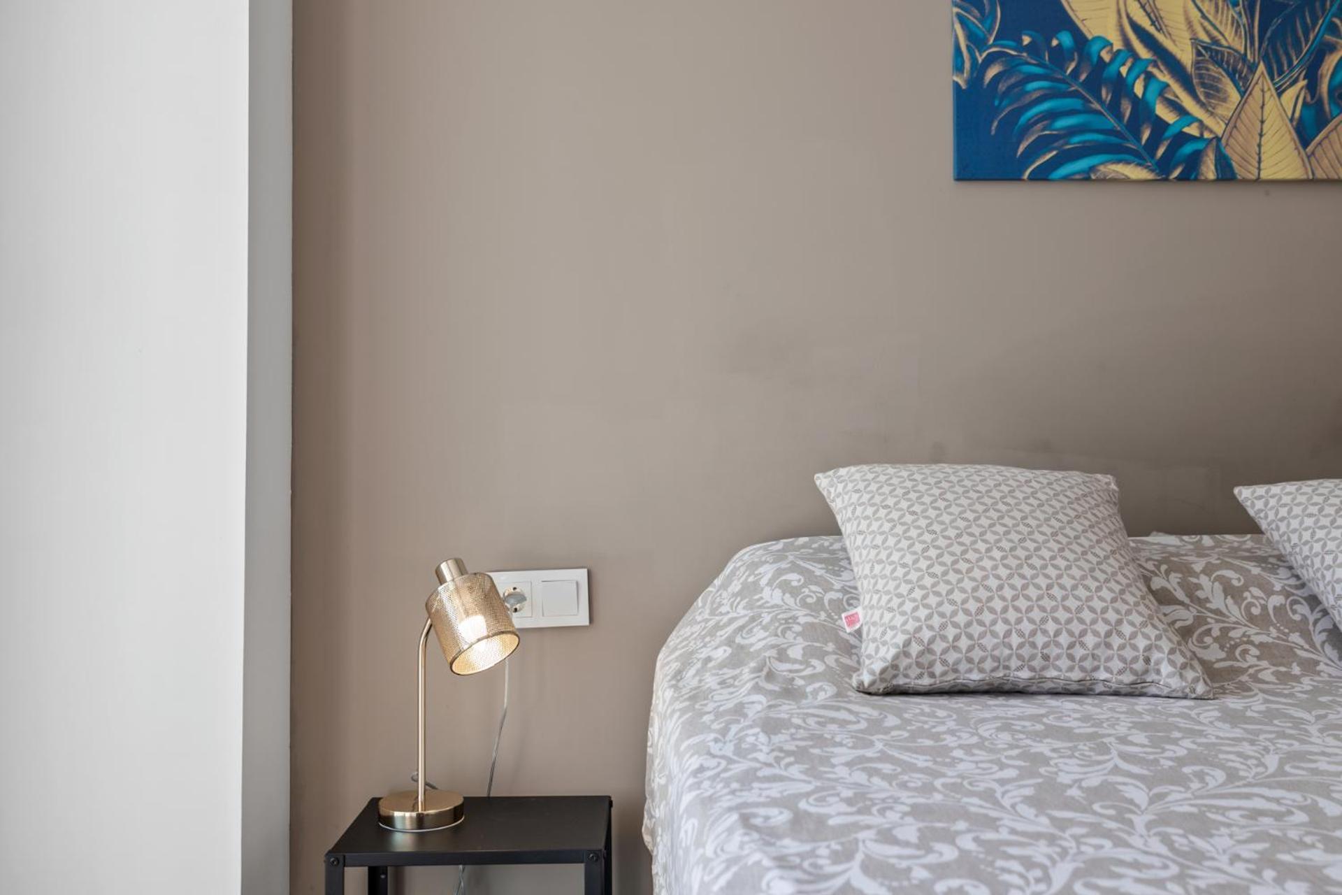 Luxury New Apartment City Center Estepona - Private Parking Buitenkant foto